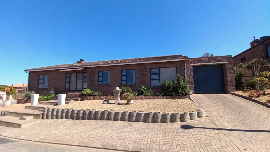 3 Bedroom Property for Sale in Vredenburg Western Cape